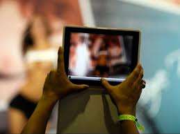 পর্ন সাইট খুললেই সেই তথ্য যাবে পুলিশের কাছে।